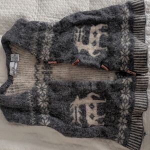Croft & Barrow Gray Cardigan with Reindeer Design